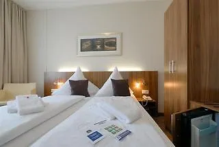 Otel City-ost 3*