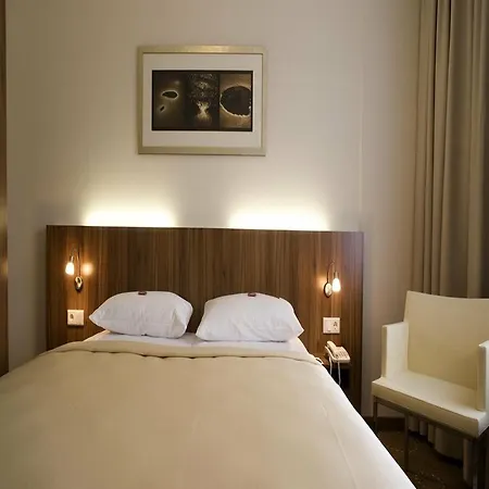فندق City-ost 3*
